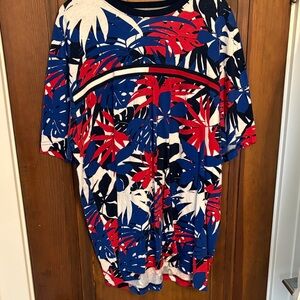 Tropical Leaf Print Tee in Red, Blue & White